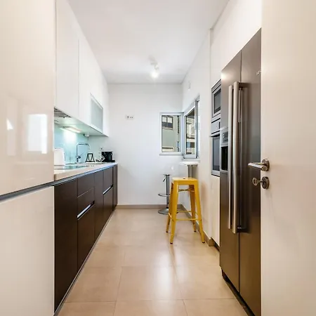 Guestready - Apt With Stunning Rooftop Pool *