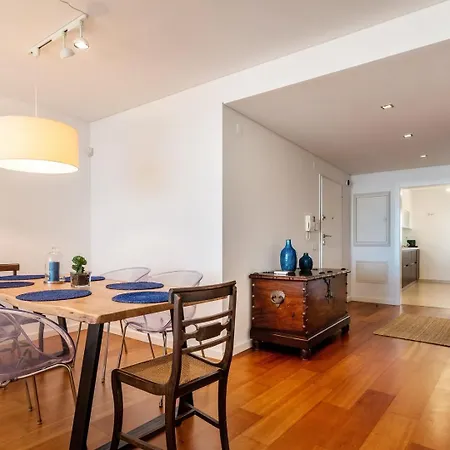 Guestready - Apt With Stunning Rooftop Pool
