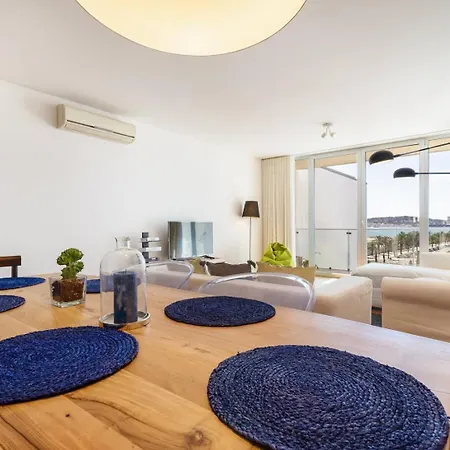 Апартаменты Guestready - Apt With Stunning Rooftop Pool Алжеш